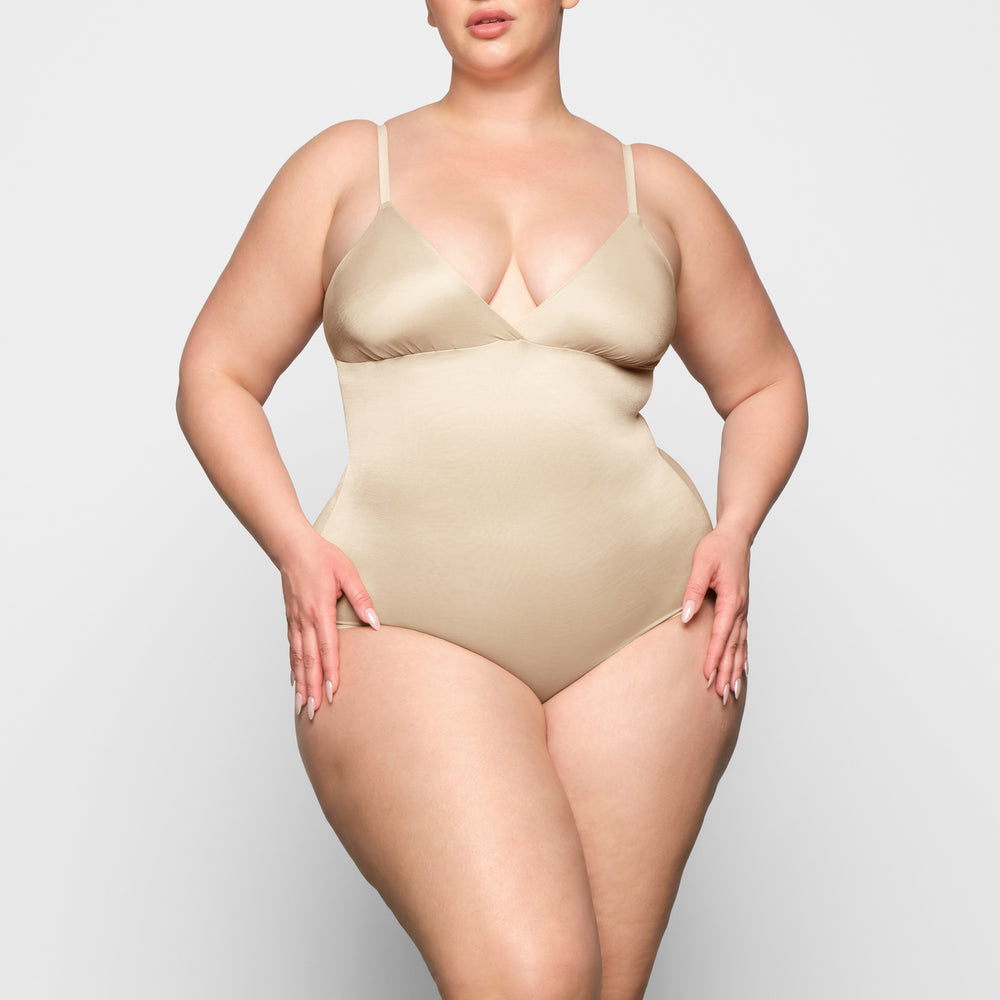 Skims BARELY THERE BODYSUIT BRIEF W/ SNAPS Bodysuit Hnede | ZIYT-87092