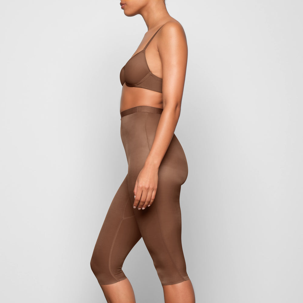 Skims BARELY THERE CROPPED Leginy Hnede | SQZW-57428