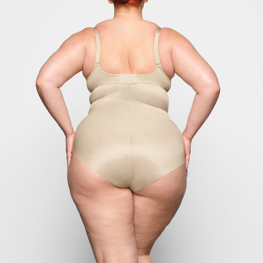 Skims BARELY THERE HIGH WAIST Brief Hnede | STKY-28037