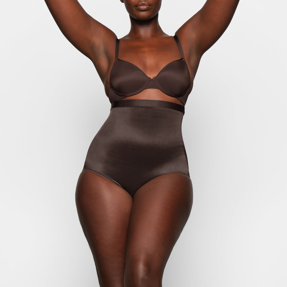 Skims BARELY THERE HIGH WAIST Brief Káva | UOWA-13584