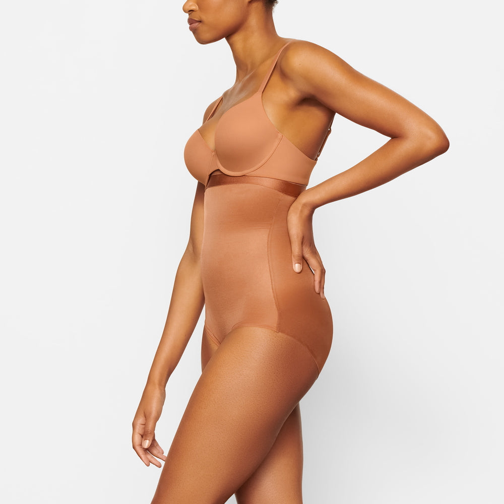 Skims BARELY THERE HIGH WAIST Brief Marhule | HUAM-43109