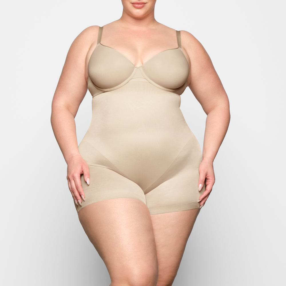 Skims BARELY THERE HIGH WAIST Kratasy Hnede | PMXN-28740