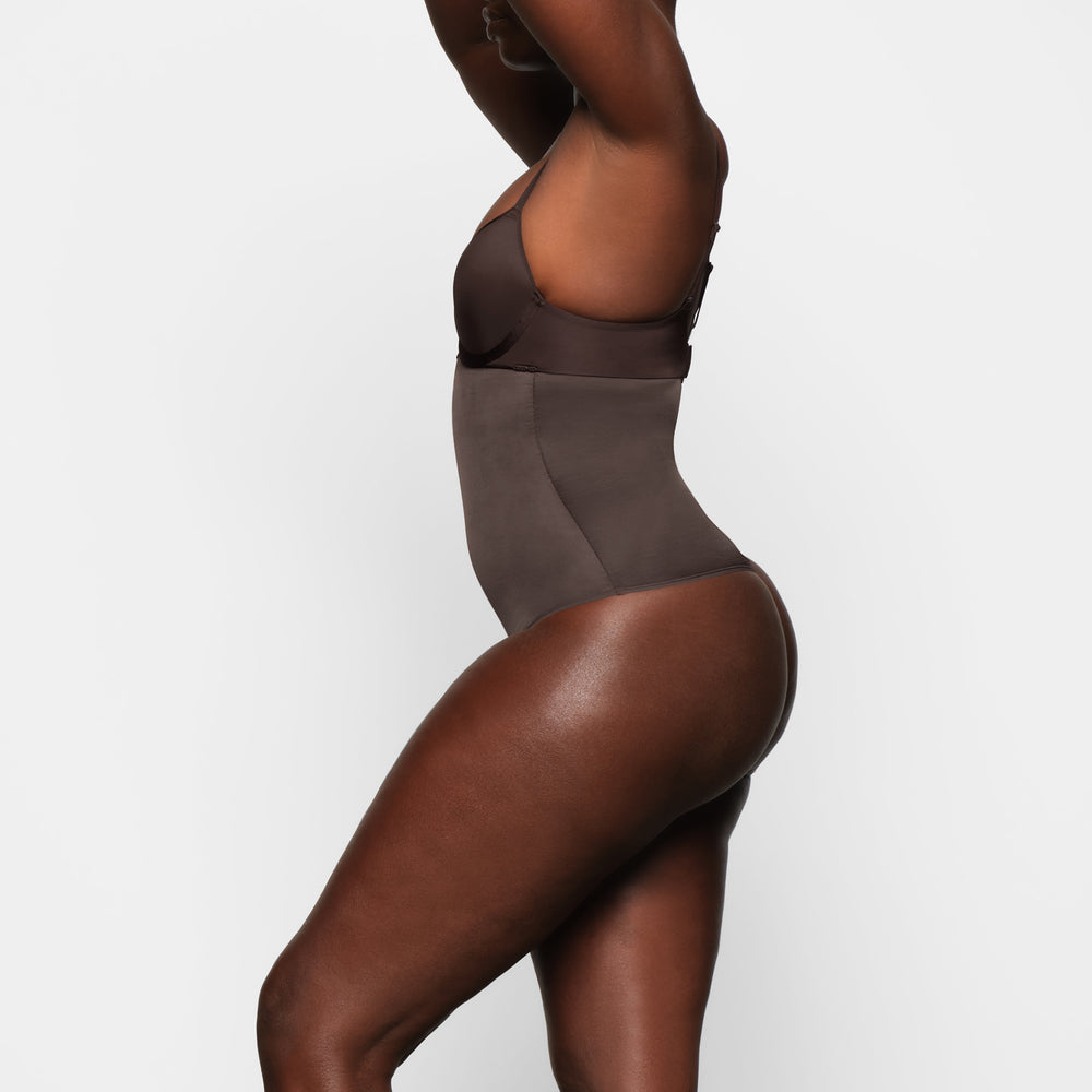 Skims BARELY THERE HIGH WAIST Thong Káva | CKGV-05146