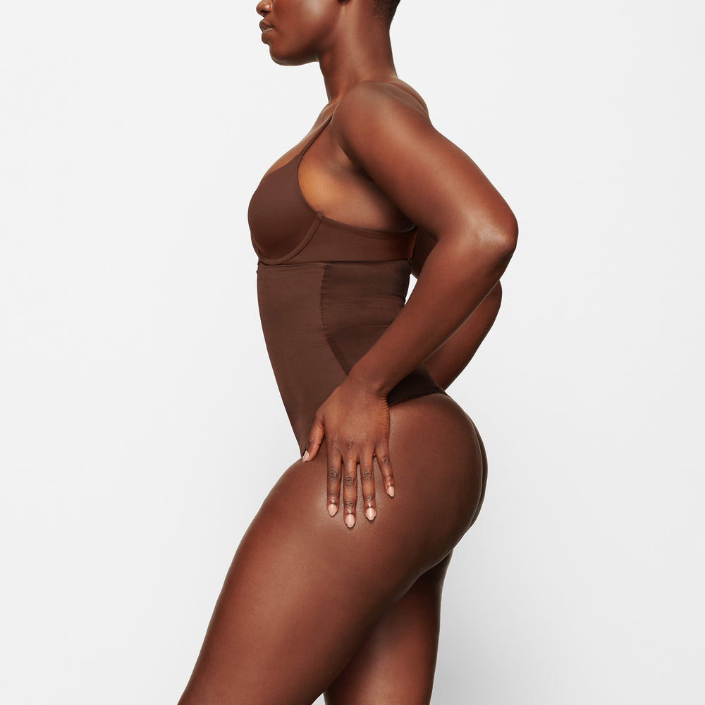 Skims BARELY THERE HIGH WAIST Thong Čokoláda | RGDQ-49361