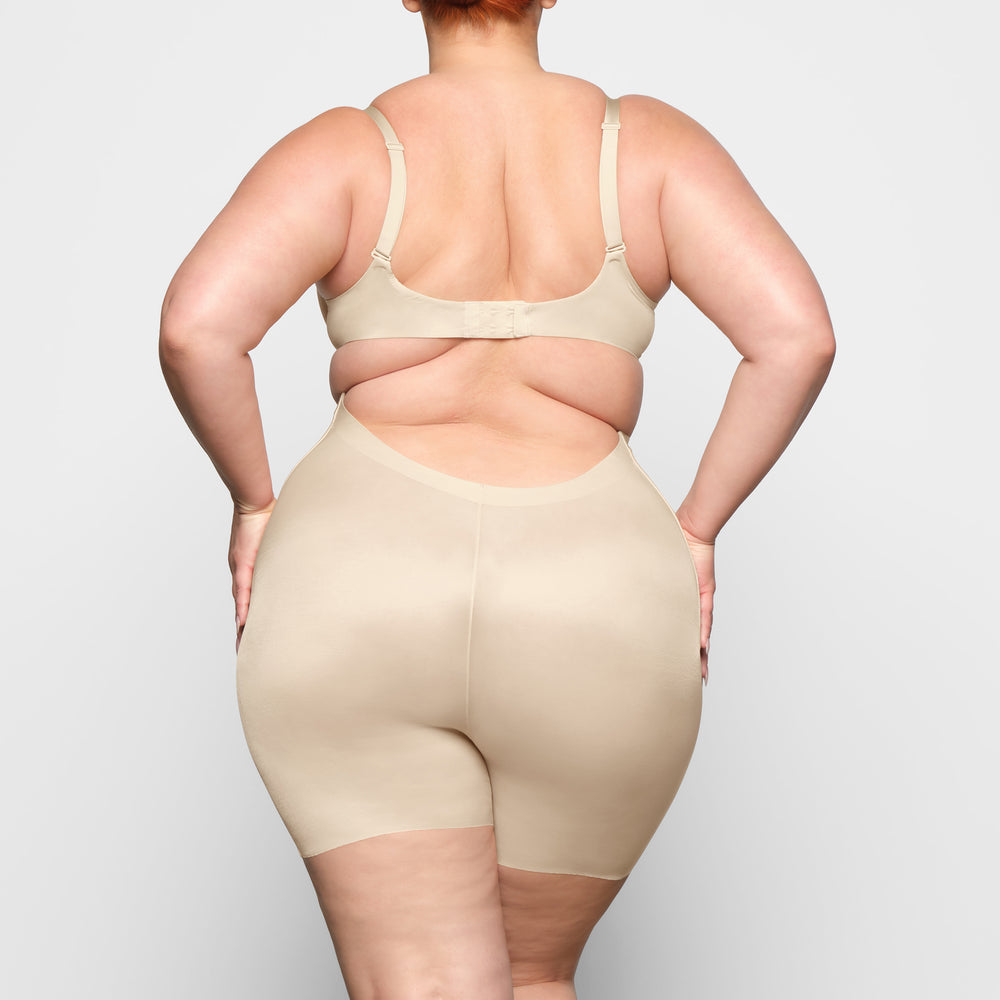 Skims BARELY THERE LOW BACK Kratasy Hnede | HOER-64017