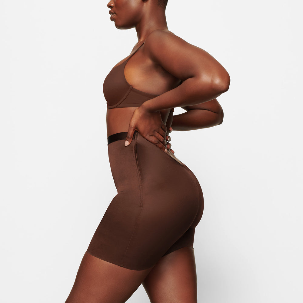 Skims BARELY THERE LOW BACK Kratasy Čokoláda | TOAI-95786
