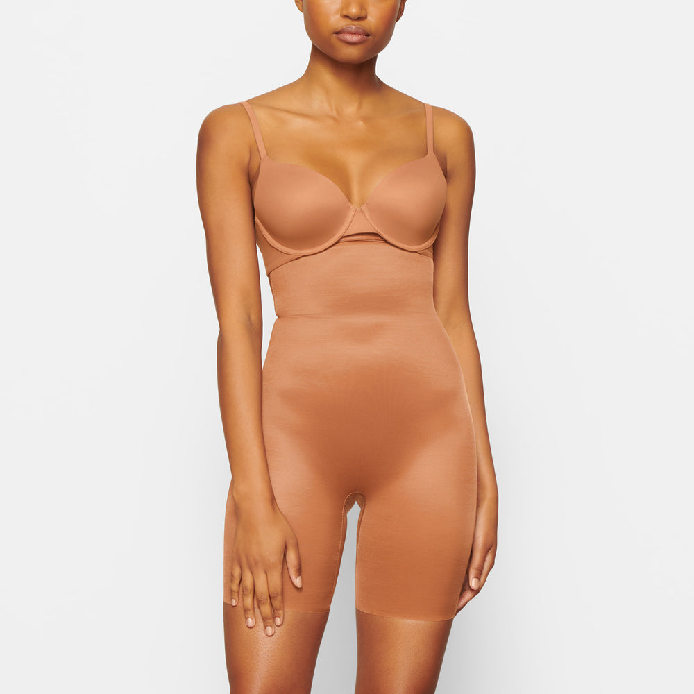 Skims BARELY THERE MID THIGH Kratasy Marhule | BCMD-29153