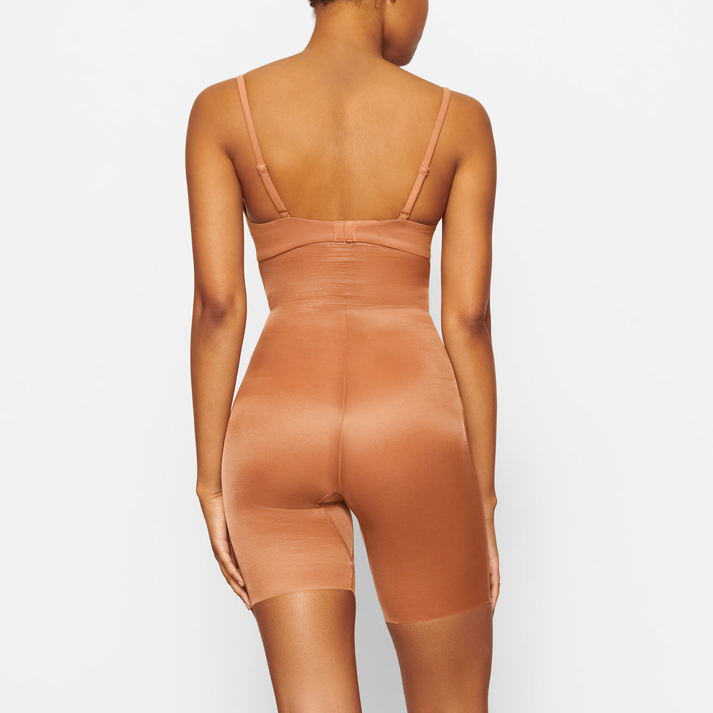 Skims BARELY THERE MID THIGH Kratasy Marhule | BCMD-29153