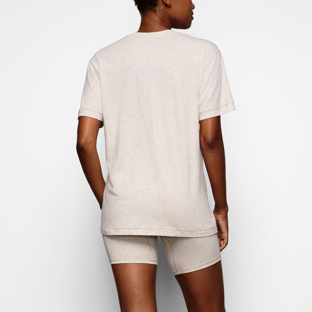 Skims BOYFRIEND T-shirt Biele | OMWN-54320
