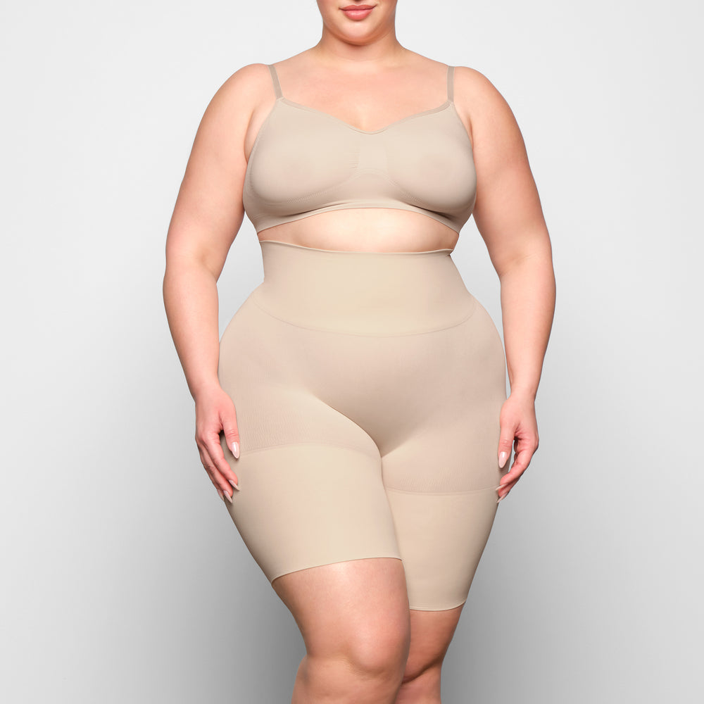 Skims BUTT ENHANCING Kratasy Hnede | ZCTW-47162