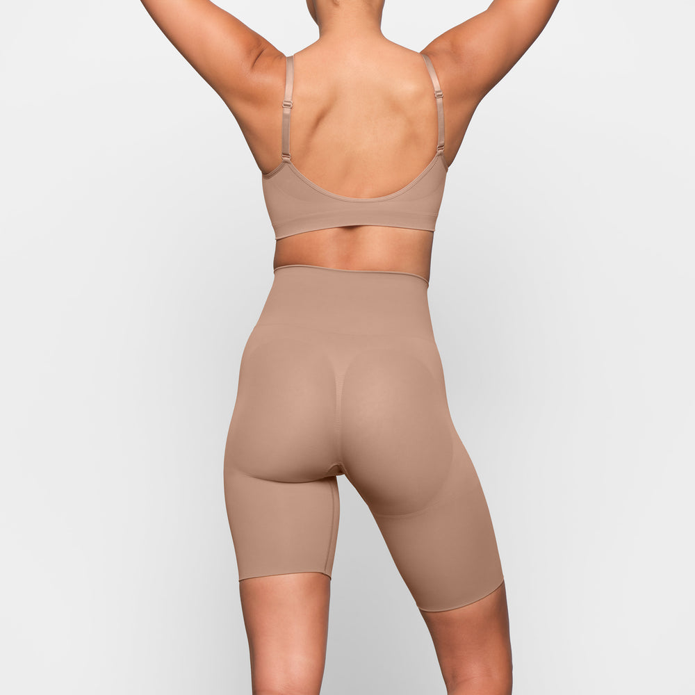 Skims BUTT ENHANCING Kratasy Marhule | SUFJ-61534