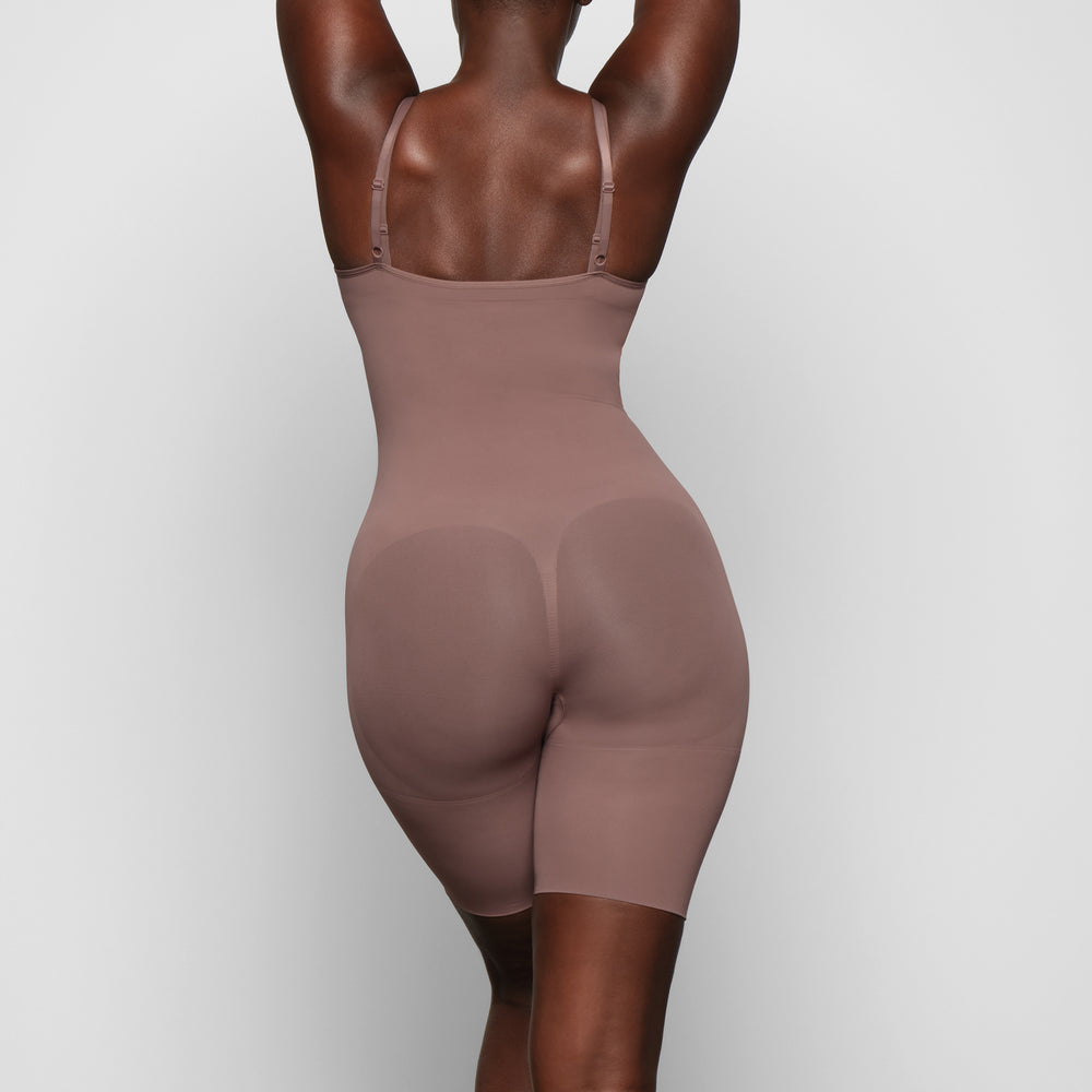 Skims BUTT ENHANCING Open Bust Bodysuit Hnede | PAKC-84016