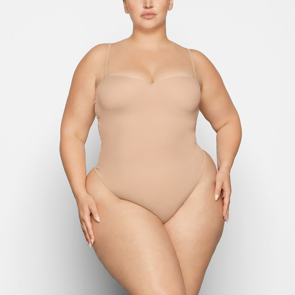 Skims CONTOUR LIFT STRAIGHT NECK Bodysuit Béžové | MJKO-06159