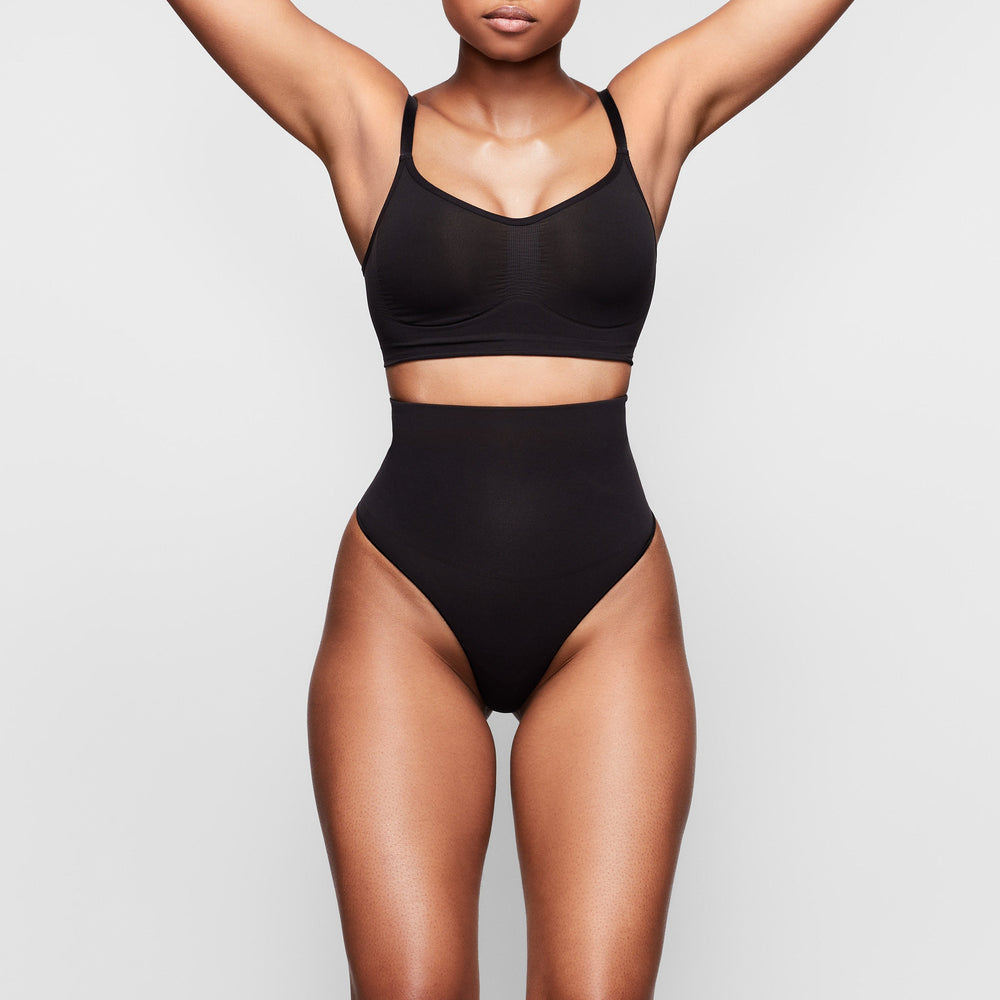 Skims CORE CONTROL Thong Čierne | KQWM-92487