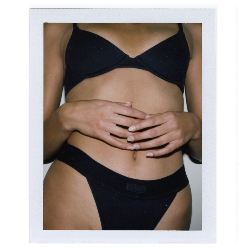 Skims COTTON RIB Thong Čierne | PREF-79526
