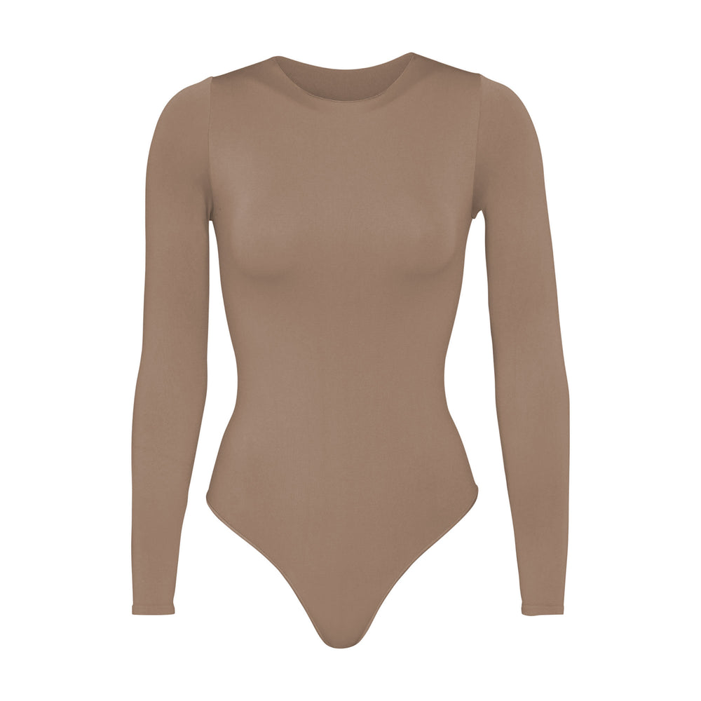 Skims ESSENTIAL CREW NECK Long Sleeve Bodysuit Marhule | ZNER-95386