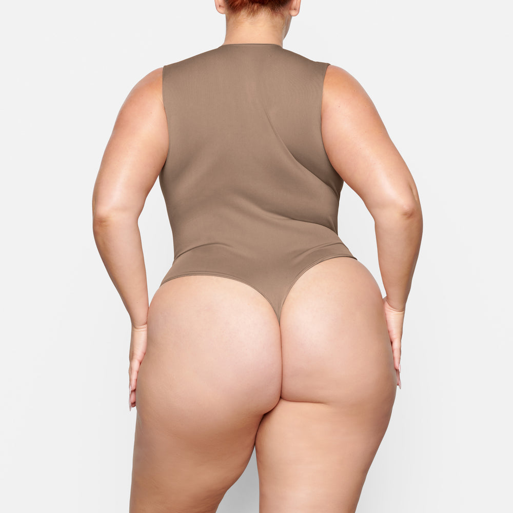Skims ESSENTIAL CREW NECK Sleeveless Bodysuit Marhule | ECUK-12439