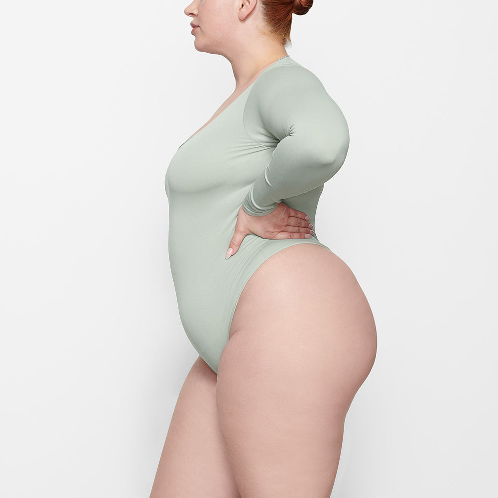Skims ESSENTIAL SCOOP NECK Long Sleeve Bodysuit Svetlo Zelene | VTLJ-92830