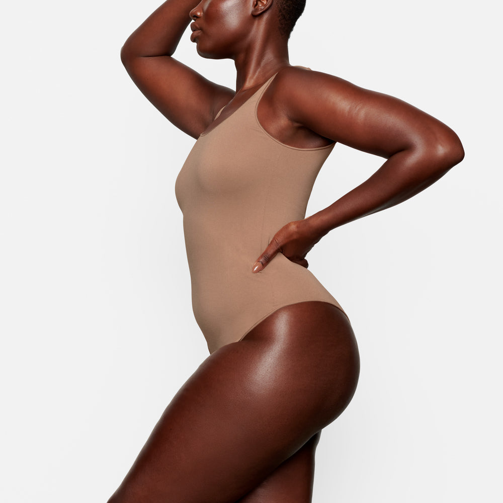 Skims ESSENTIAL Scoop Neck Bodysuit Marhule | OCLS-95483