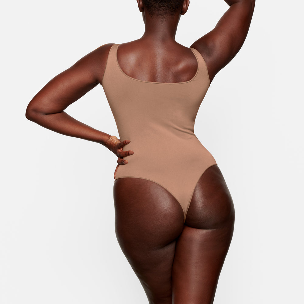 Skims ESSENTIAL Scoop Neck Bodysuit Marhule | OCLS-95483