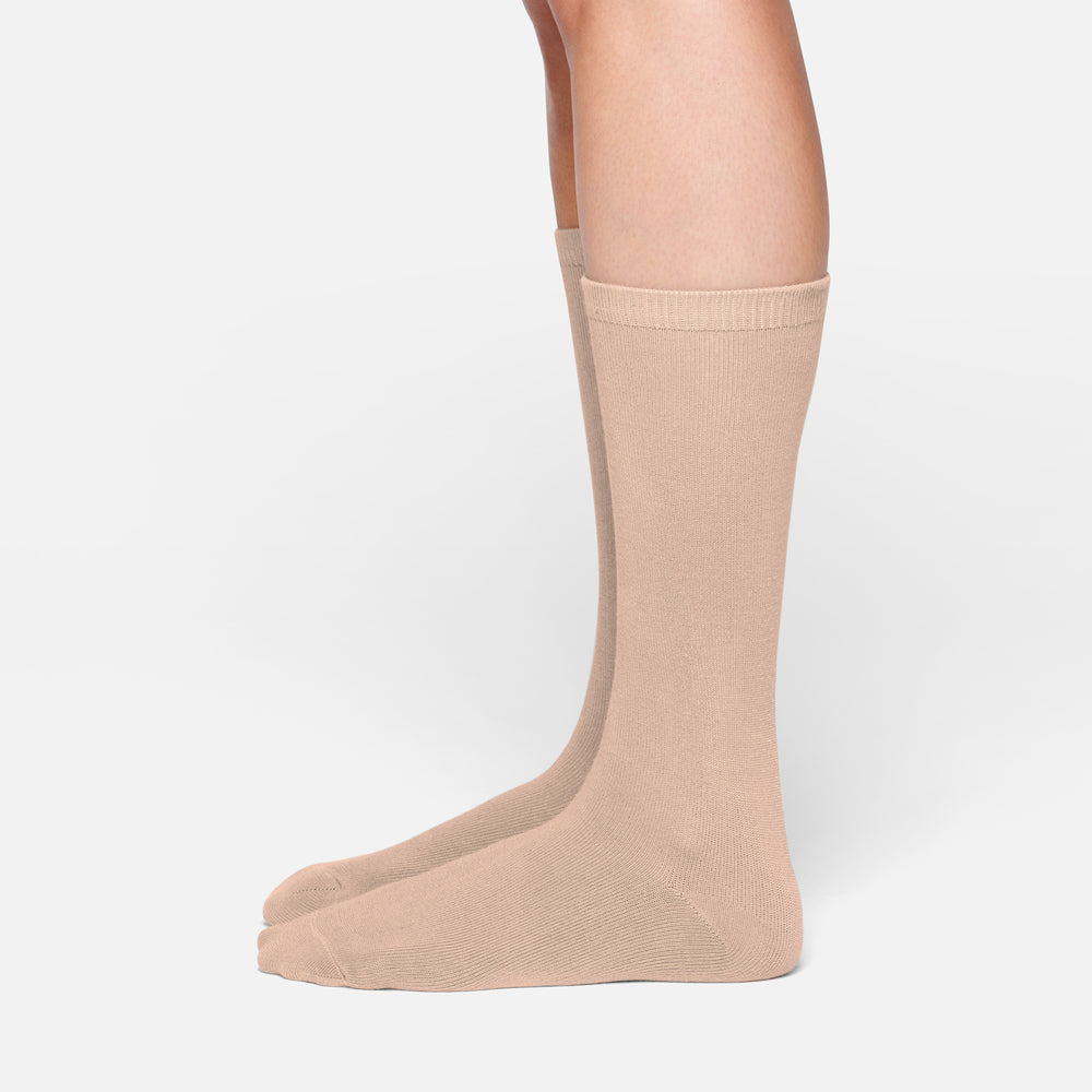 Skims EVERYDAY MID CALF Ponozky Béžové | LIPU-39471