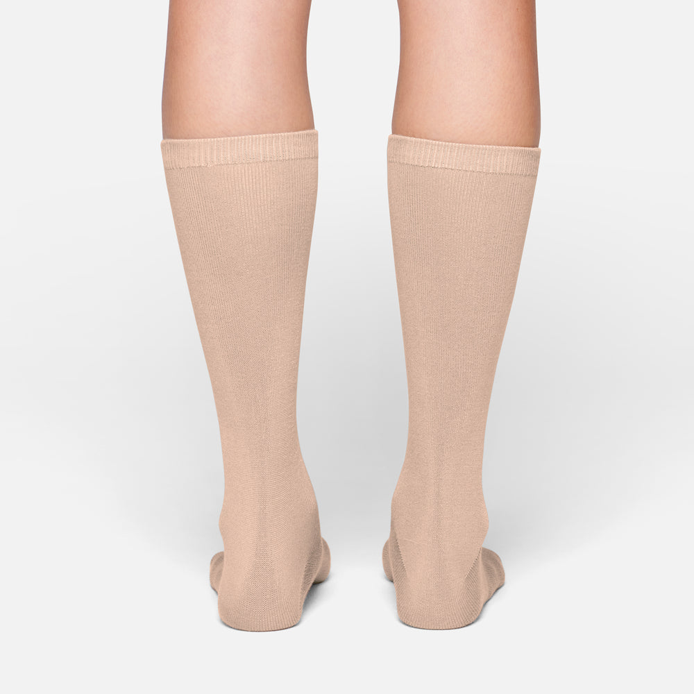 Skims EVERYDAY MID CALF Ponozky Béžové | LIPU-39471