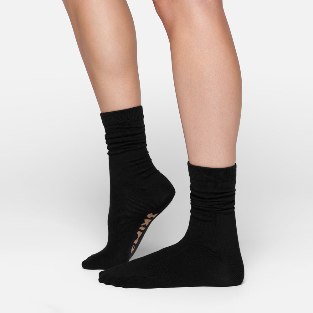 Skims EVERYDAY MID CALF Ponozky Čierne | DIVJ-41068