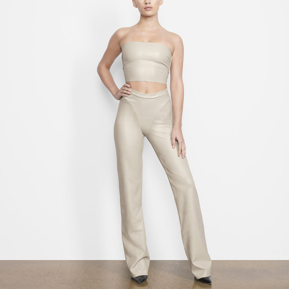 Skims FAUX LEATHER Bandeau Podprsenky Biele | KSBF-24910