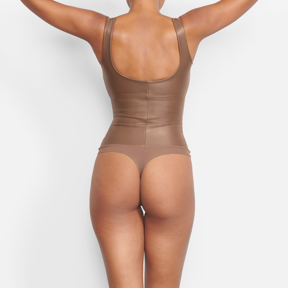 Skims FAUX LEATHER Scoop Neck Bodysuit Hnede | FKRN-95386