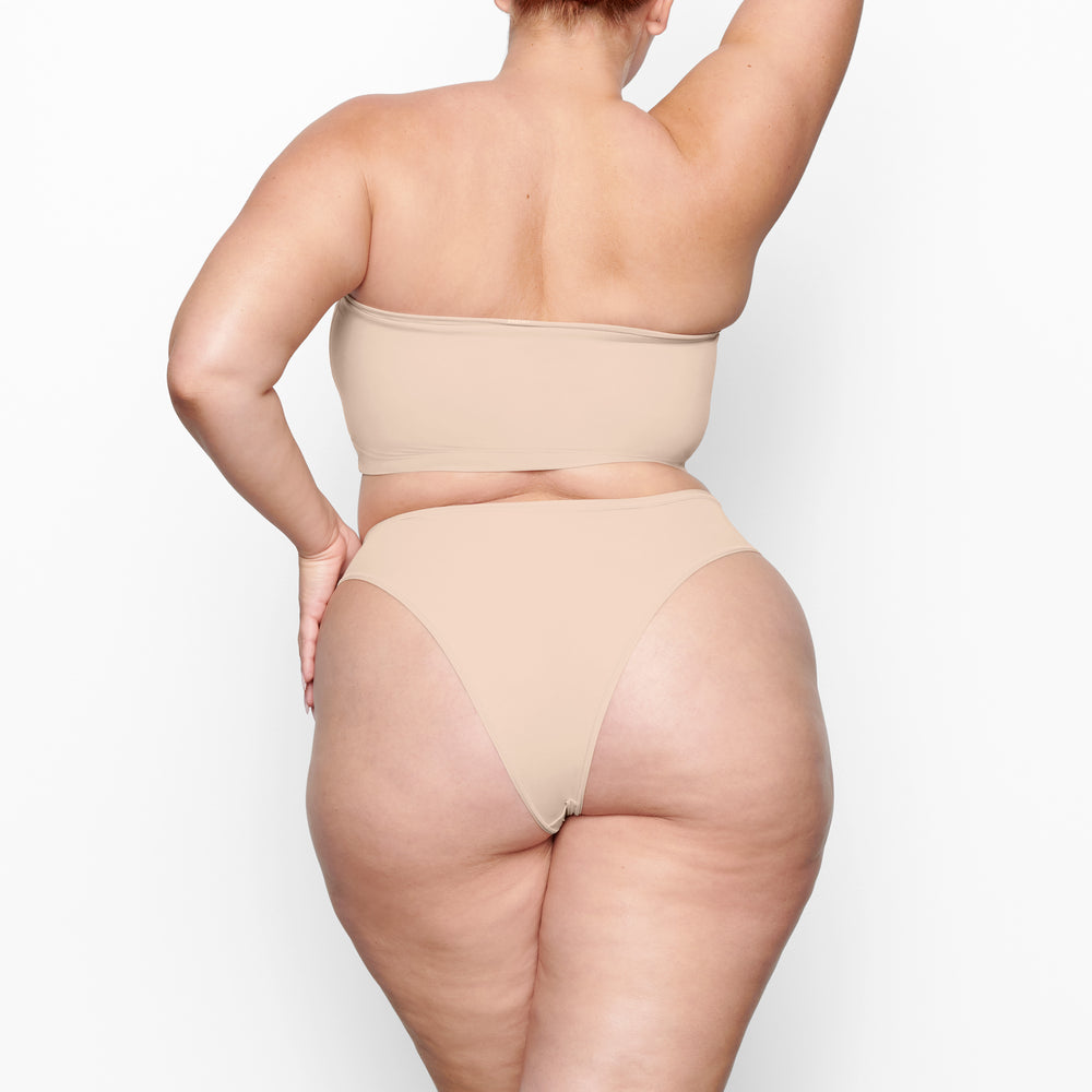 Skims FITS EVERYBODY CHEEKY Brief Béžové | LNWQ-15694