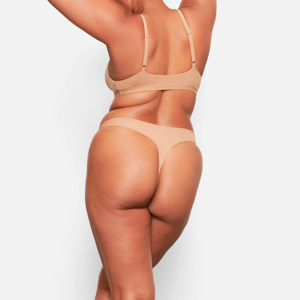 Skims FITS EVERYBODY DIPPED FRONT Thong Marhule | YIFD-73480