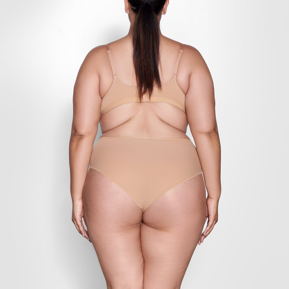 Skims FITS EVERYBODY FULL Brief Béžové | JYDG-14356