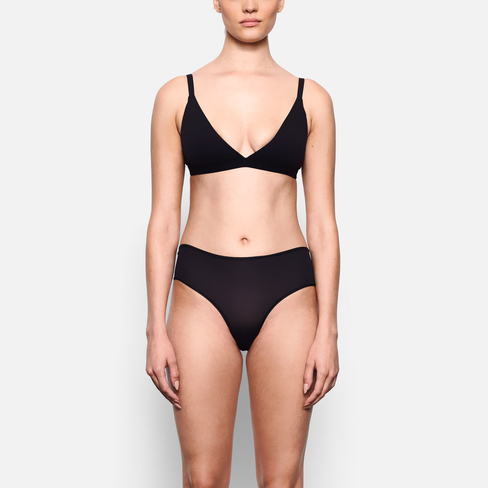 Skims FITS EVERYBODY MID RISE Brief Čierne | BECK-63402