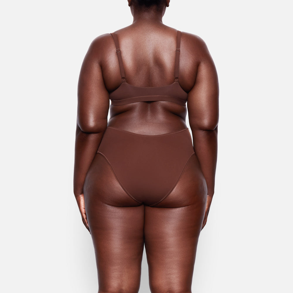 Skims FITS EVERYBODY MID RISE Brief Čokoláda | UESL-40856