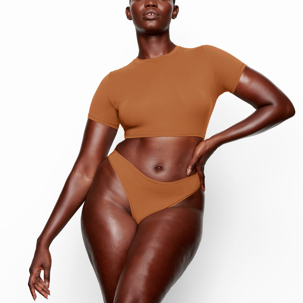 Skims FITS EVERYBODY SUPER CROPPED T-shirt Meď | AGBS-74032