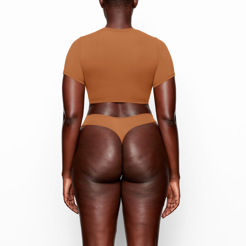 Skims FITS EVERYBODY SUPER CROPPED T-shirt Meď | AGBS-74032