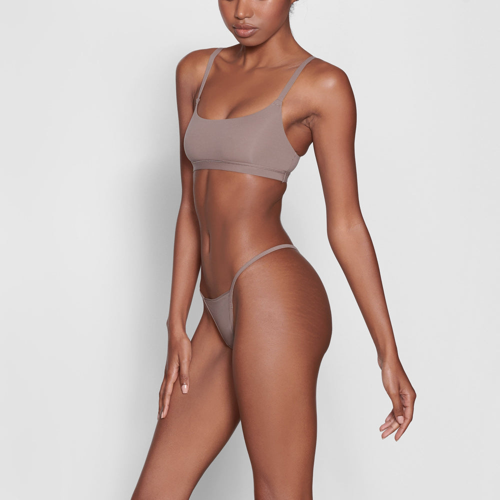 Skims FITS EVERYBODY T STRING Thong Hnede | HPXF-53291