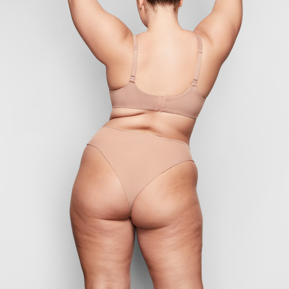 Skims FITS EVERYBODY T-shirt Push Up Bra Marhule | HIWC-14928
