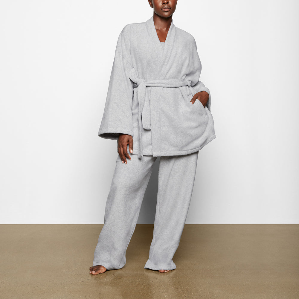 Skims FLEECE WRAP Bunda Svetlo Siva | BWPY-10268