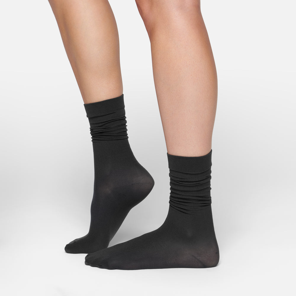 Skims HOSIERY MID CALF Ponozky Čierne | YRUN-21346