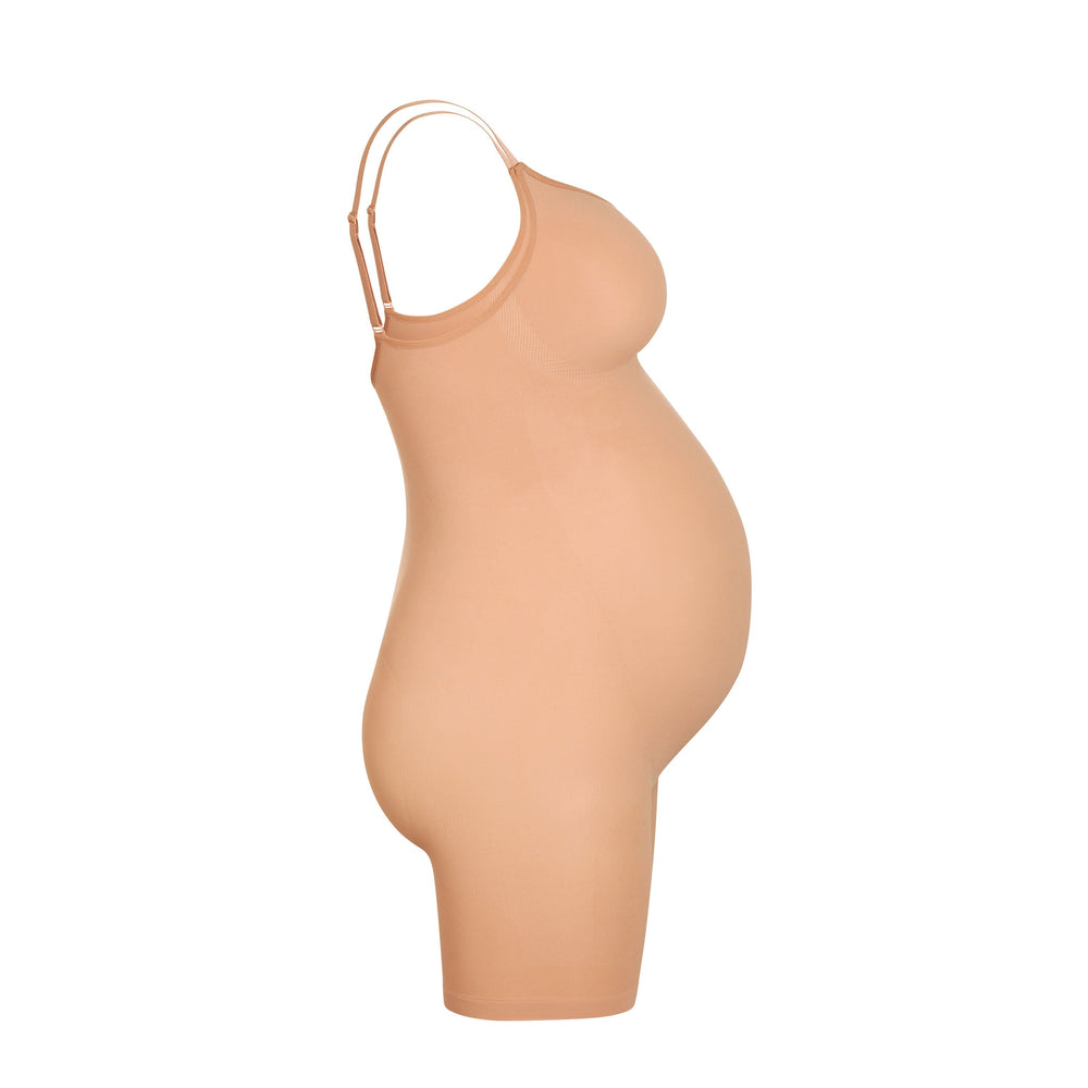 Skims MATERNITY SCULPTING BODYSUIT MID THIGH Maternity Shapewear Béžové | AHDY-19623