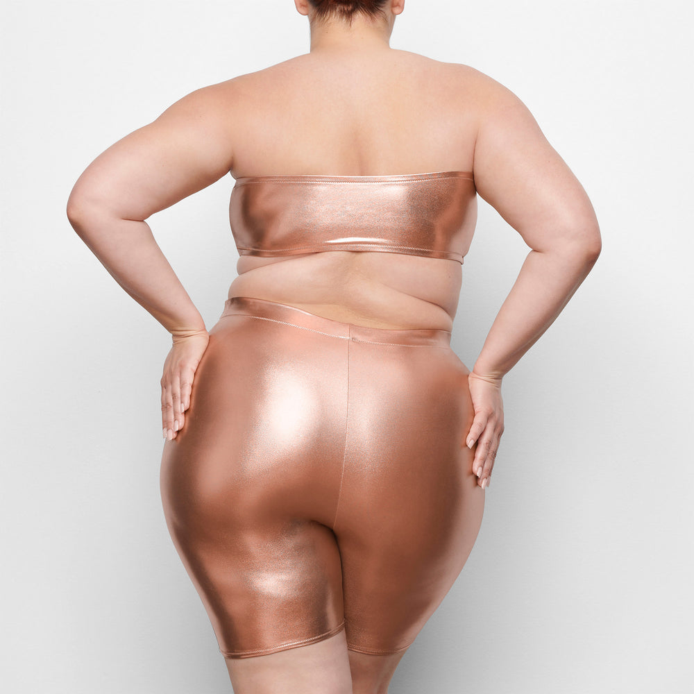 Skims METALLIC SWIM MID WAIST SHORT Cover Ups Ruzove Zlate | GNIR-87024
