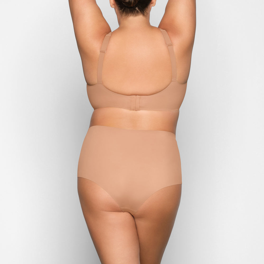 Skims NAKED Scoop Neck Bra Béžové | WLVX-61807
