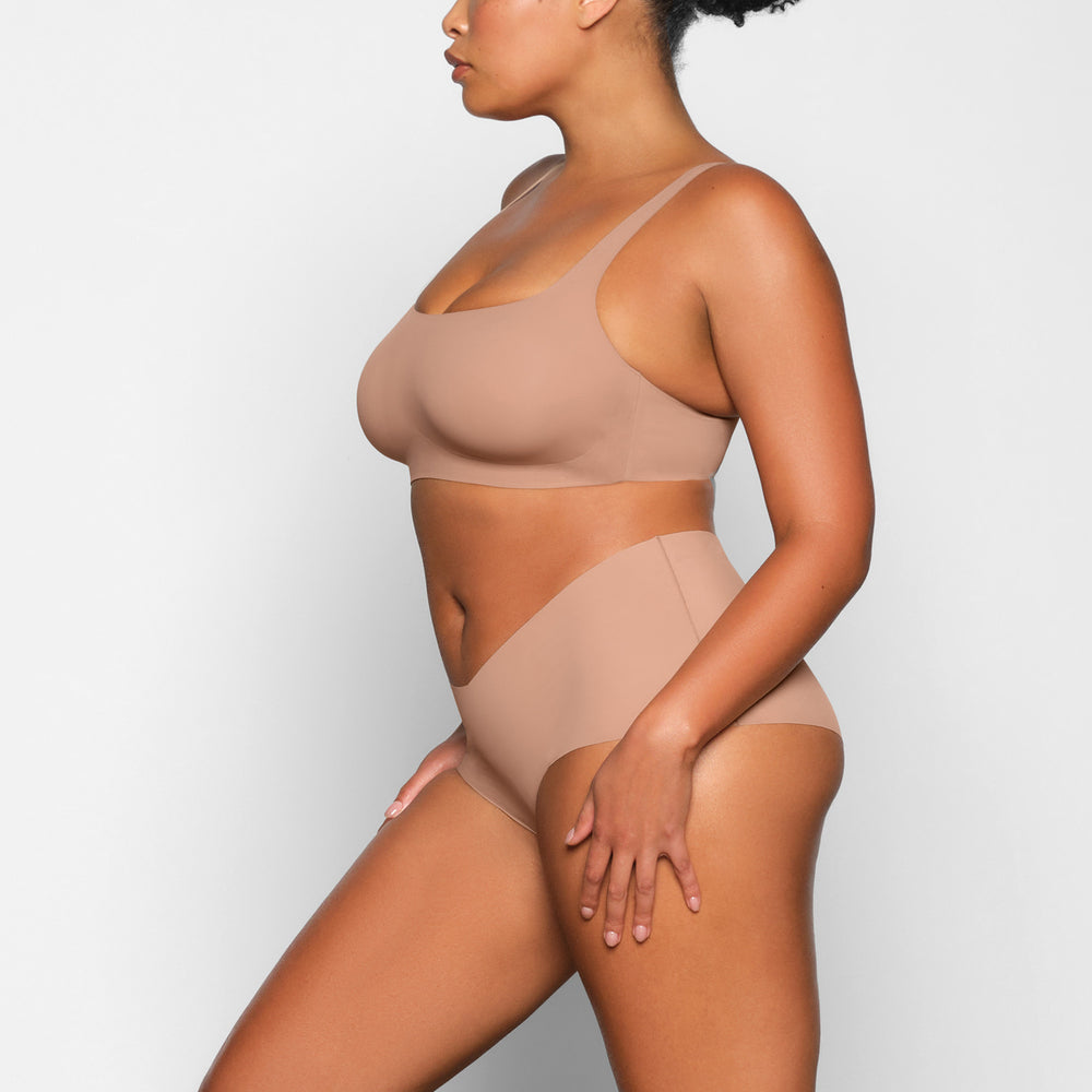 Skims NAKED Scoop Neck Bra Marhule | NMUY-69205