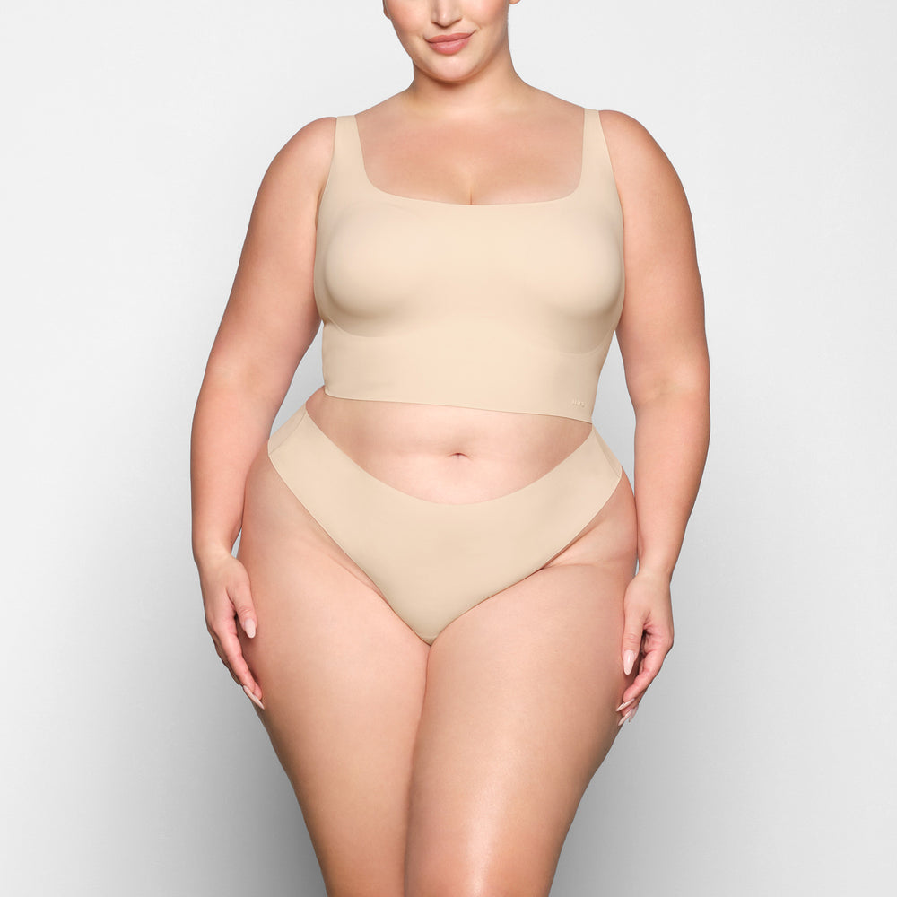 Skims NAKED Thong Hnede | DBAC-94825