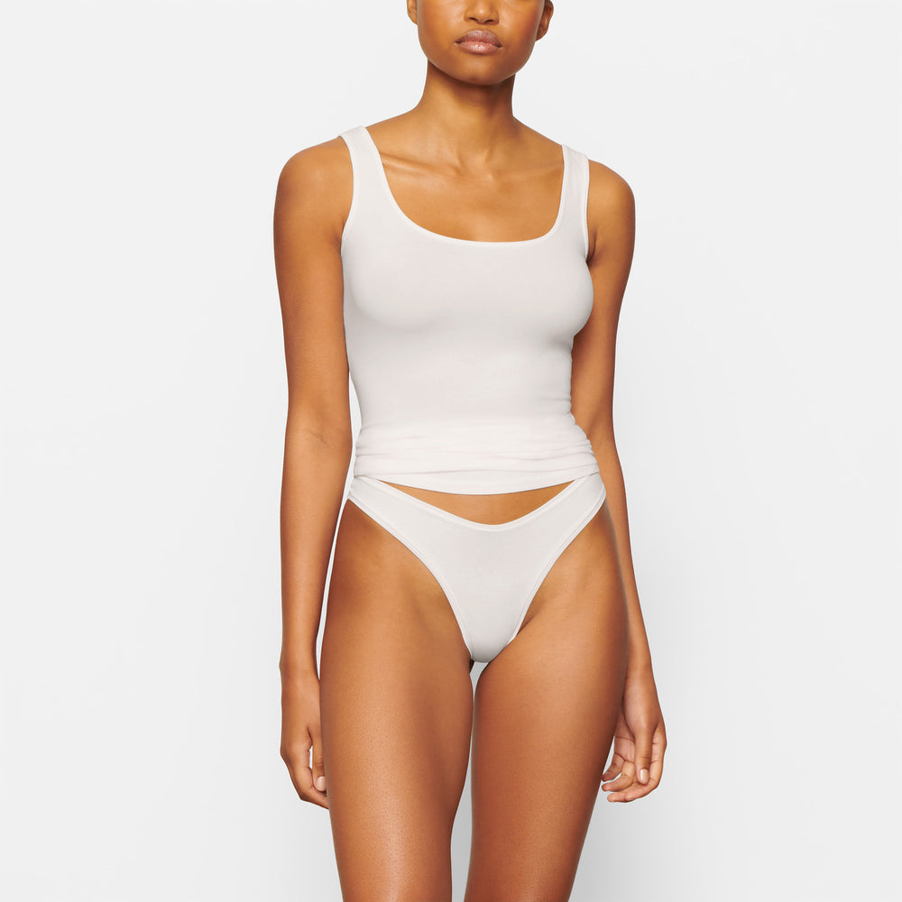 Skims NEW VINTAGE SCOOP NECK Tank Biele | CYRI-03716