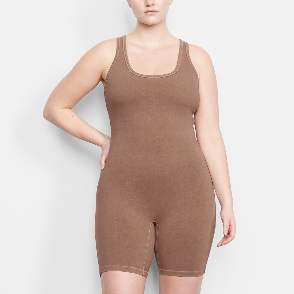 Skims OUTDOOR Mid Thigh Bodysuit Hnede | TEWK-23458
