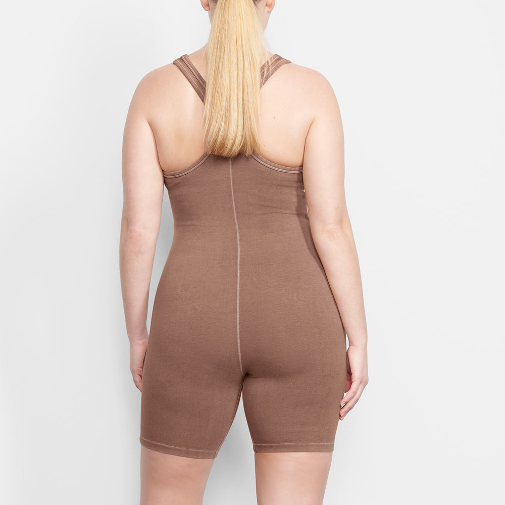Skims OUTDOOR Mid Thigh Bodysuit Hnede | TEWK-23458
