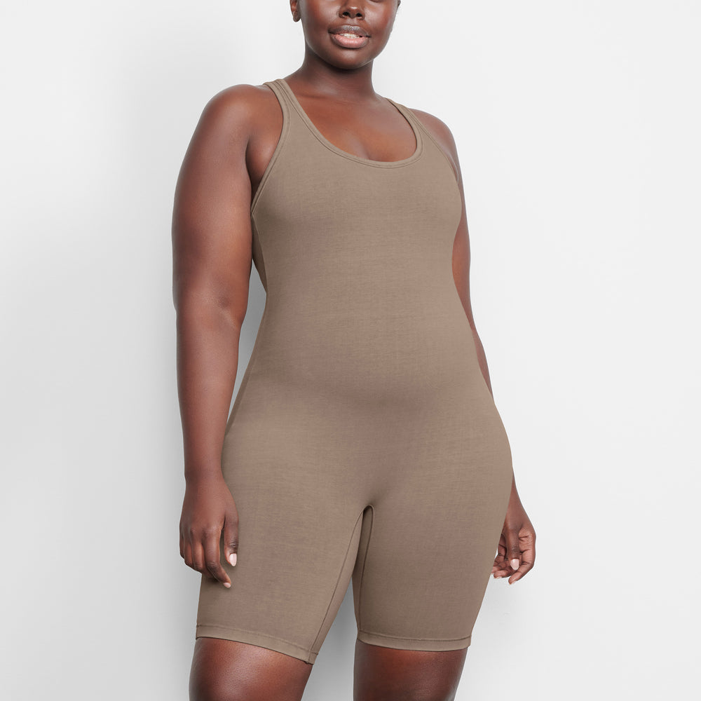 Skims OUTDOOR Mid Thigh Bodysuit Marhule | URHL-79051