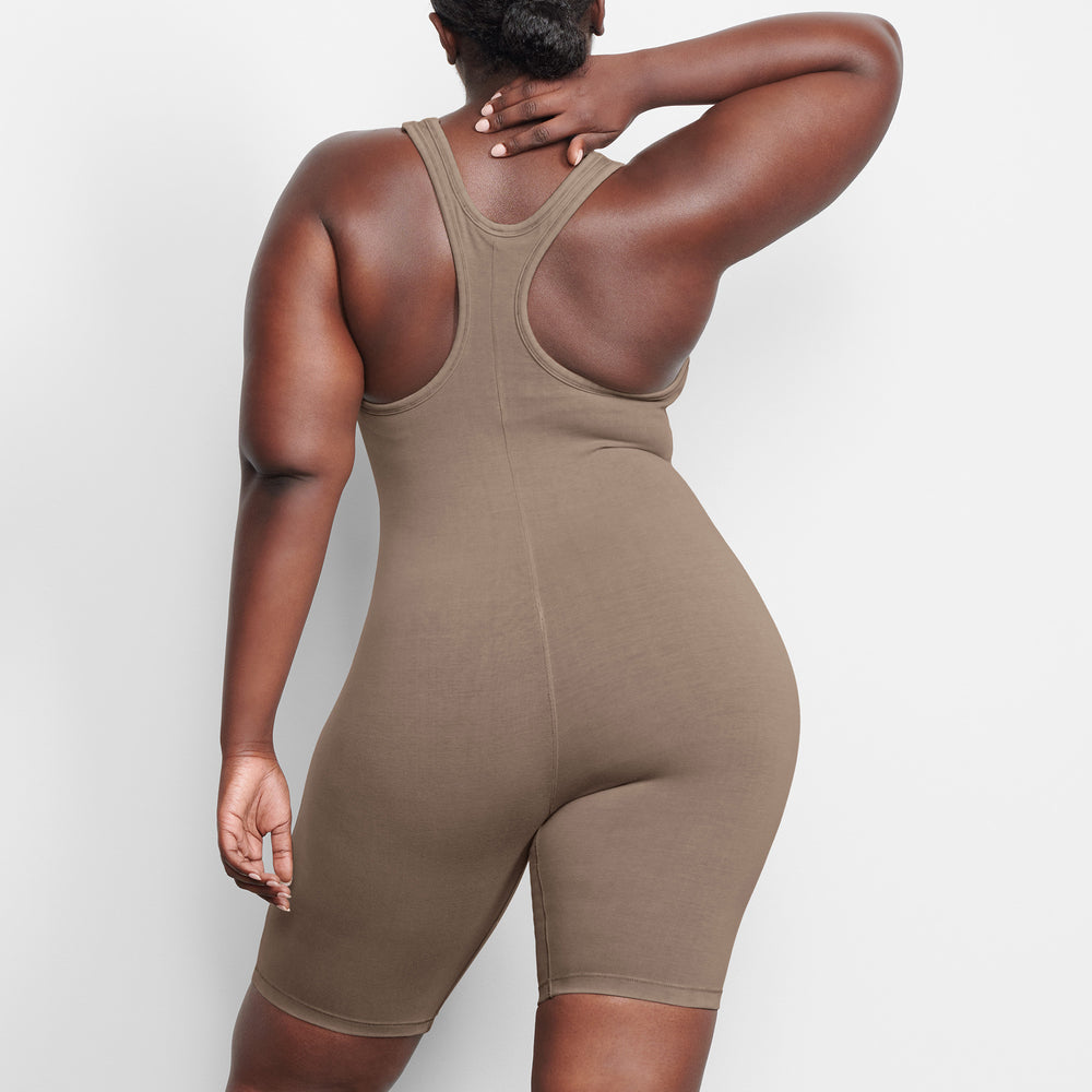 Skims OUTDOOR Mid Thigh Bodysuit Marhule | URHL-79051